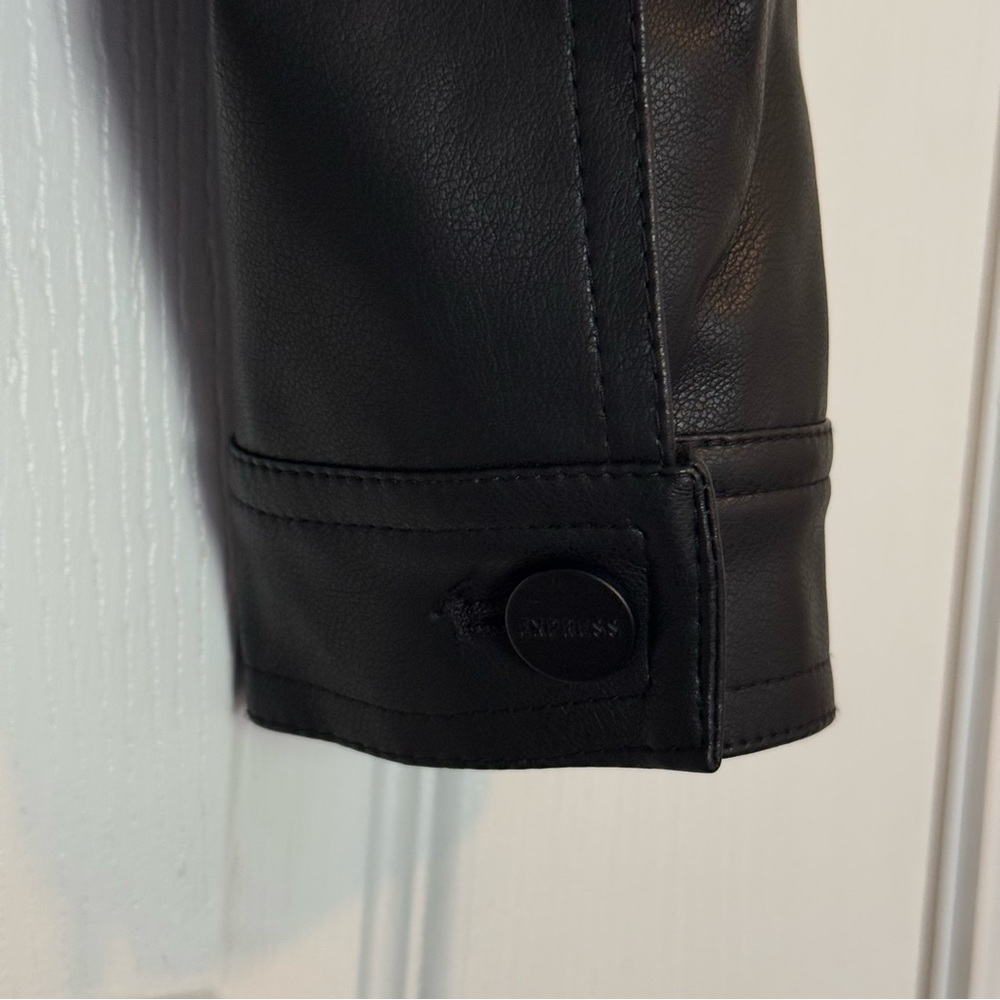 Express Black Faux Leather Puff Sleeve Jacket Small - Picture 7 of 8